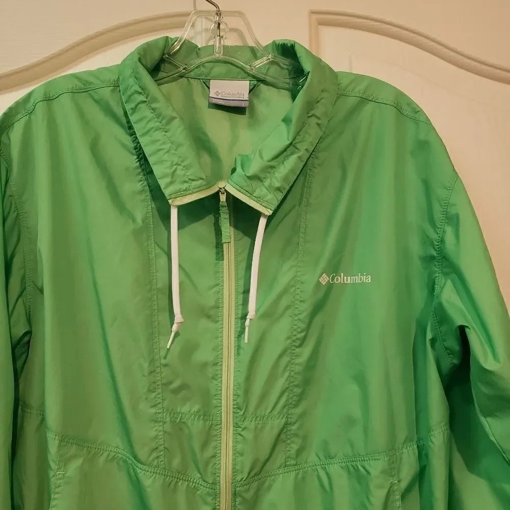 Columbia Jacket  - Picture 2 of 5